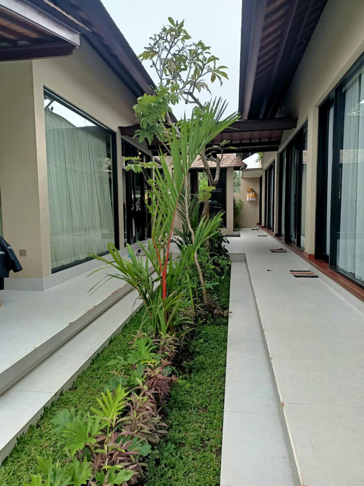 Adi Laxmi Villa Ubud Экстерьер фото