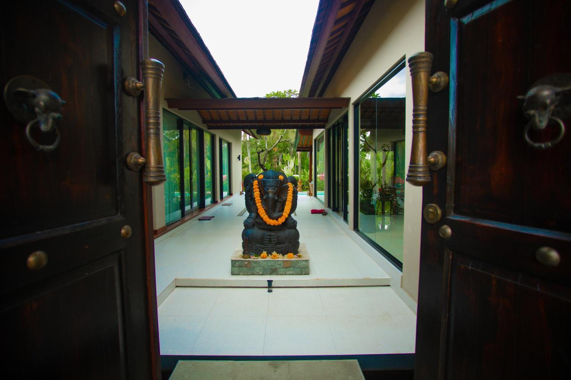Adi Laxmi Villa Ubud Экстерьер фото